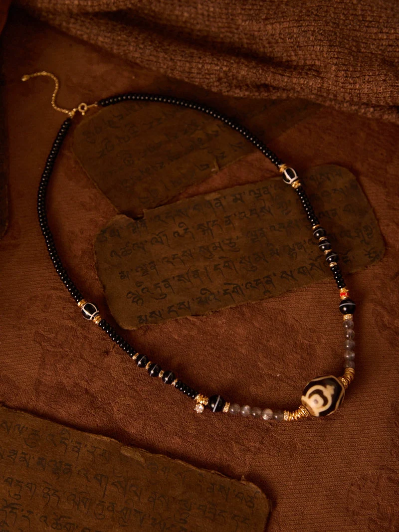 Restorative Blessing Agate Medicine Buddha Vase Lotus Heart Dzi Necklace