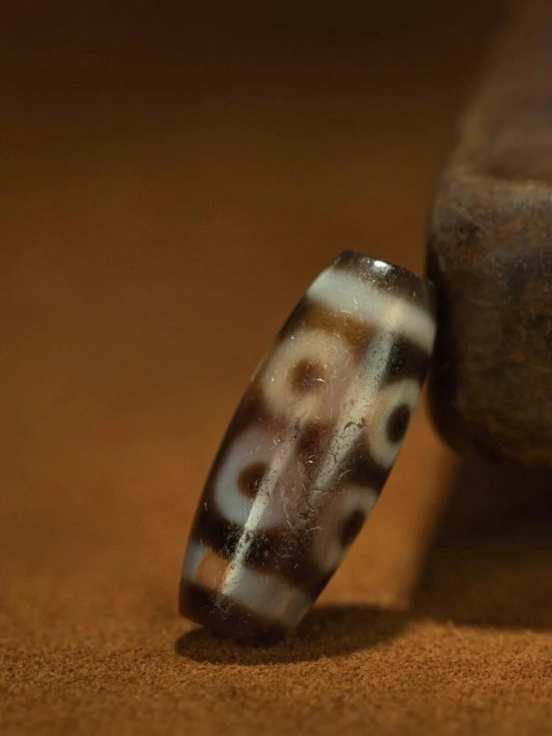 Antique Tibetan Vermilion Eight-Eyed Dzi Bead Pendant