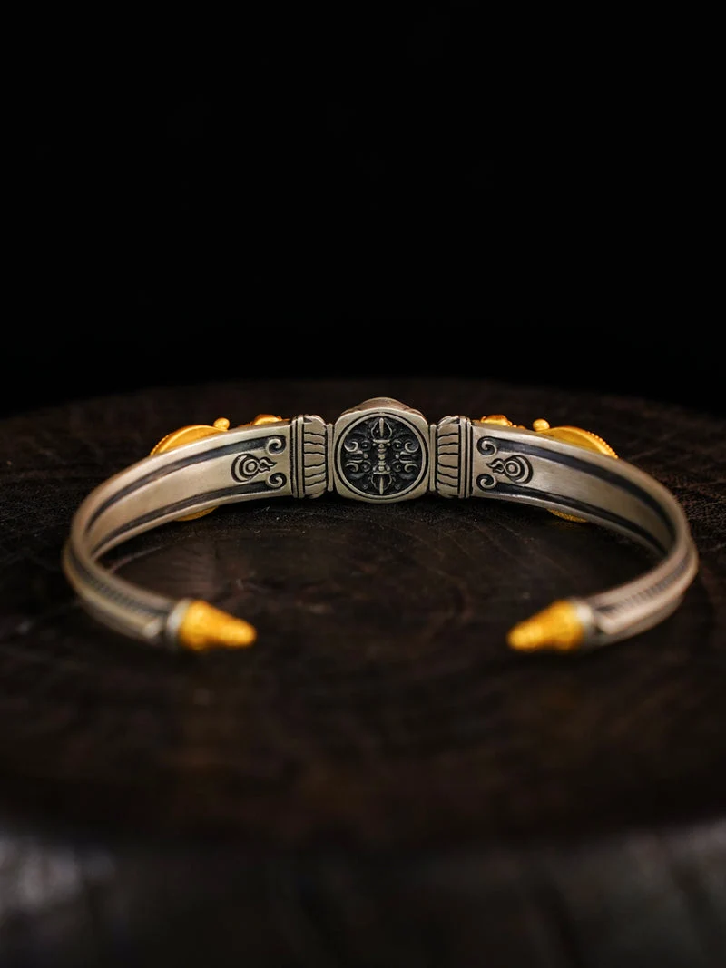 Unyielding Power Vajra Pure Silver Bracelet